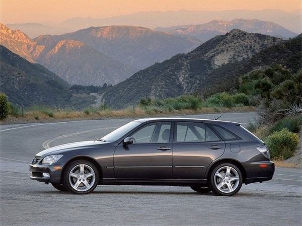 Lexus IS 300 Wagon 2002 - 2005