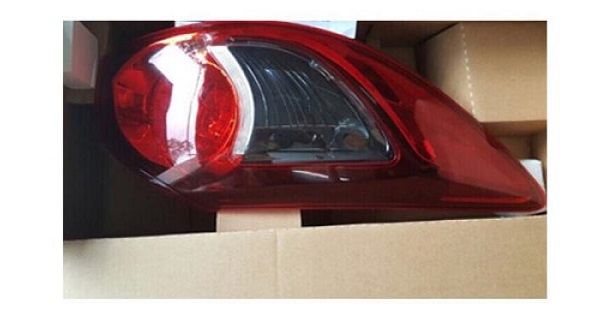 Đèn hậu Trong Mazda cx5 2014